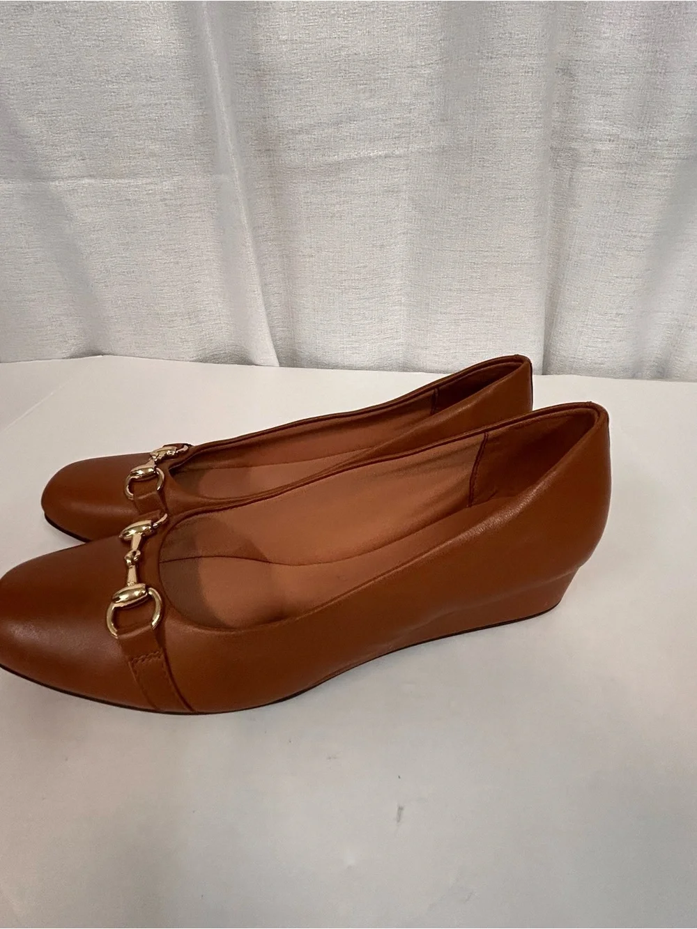 Easy Spirit cognac brown Leather Slip-On low heel pumps with Gold Horsebit